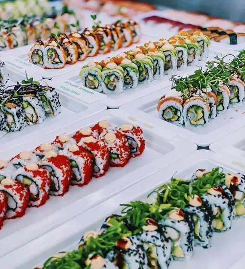 Frisk sushi i Aalborg – sushi takeaway fra SushiMania